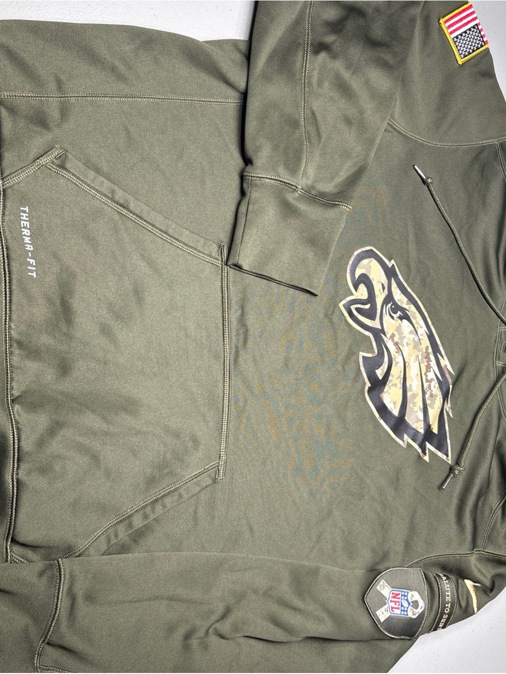 Nike Philadelphia  Eagles Therma‑FIT Salute  to  Service Pullover Hoodie Size L